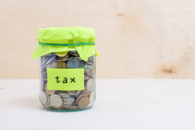 Did you know that the maximum amount of health insurance tax benefit is actually Rs.60,000 per person? Did you know that the maximum amount of health insurance tax benefit is actually Rs.60,000 per person?